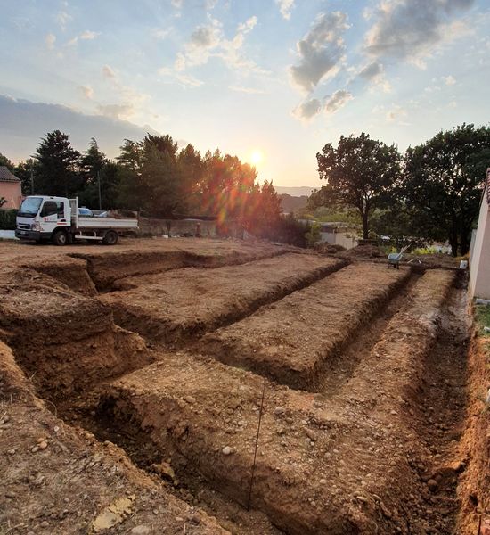 Travaux de maçonnerie réalisés par RM Construction & Fils à La Voulte-sur-Rhône 